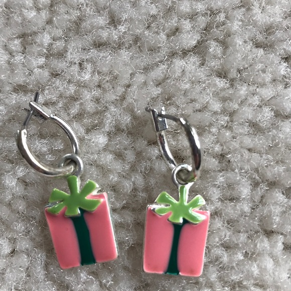 ⬇️🎄Christmas earrings - Picture 2 of 4